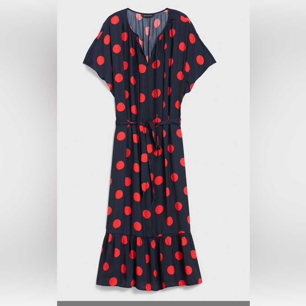 Banana Republic dot dress midi. NWT. Retail 99.99‎